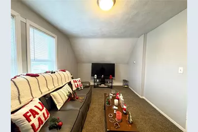 10 Hampshire Street, North Providence, RI 02904 - Photo 12