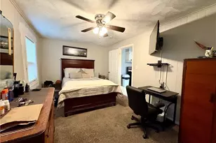 10 Hampshire St, North Providence, RI 02904 - Photo 16