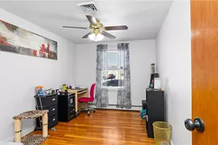 33 Dover St, Pawtucket, RI 02860 - Photo 8