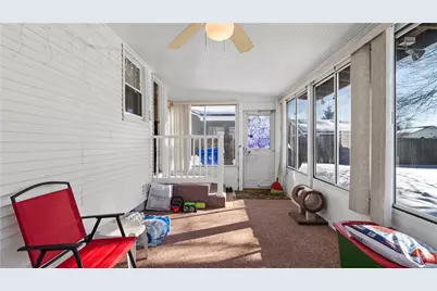 33 Dover Street, Pawtucket, RI 02860 - Photo 20