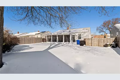 33 Dover Street, Pawtucket, RI 02860 - Photo 32