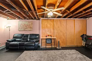 33 Dover St, Pawtucket, RI 02860 - Photo 22