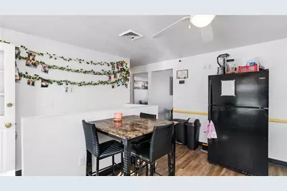 33 Dover Street, Pawtucket, RI 02860 - Photo 16