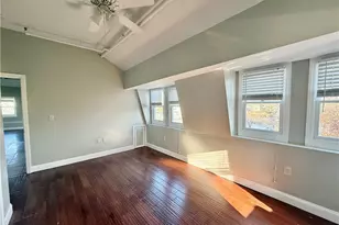 23 Peck Ln, Warwick, RI 02888 - Photo 8