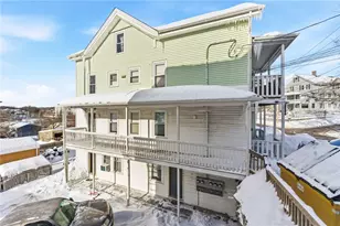 263 Elm St, Woonsocket, RI 02895 - Photo 26