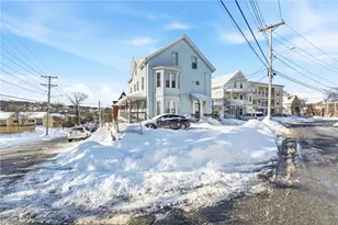 271 Elm St, Woonsocket, RI 02895 - Photo 16