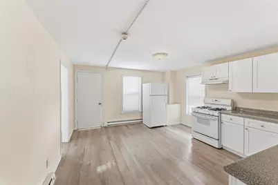 271 Elm Street, Woonsocket, RI 02895 - Photo 4