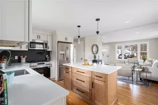 137 Bayview Ave, North Kingstown, RI 02852 - Photo 18