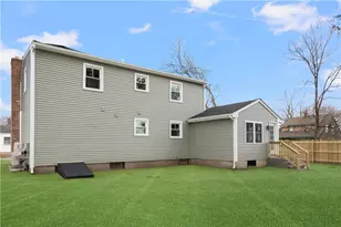 137 Bayview Ave, North Kingstown, RI 02852 - Photo 42