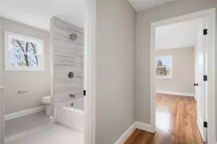 137 Bayview Ave, North Kingstown, RI 02852 - Photo 32