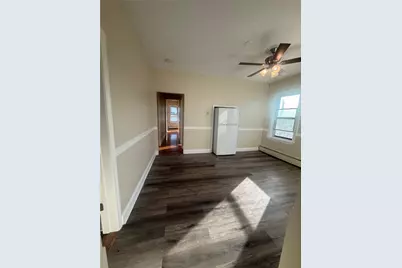 212 East Street, Pawtucket, RI 02860 - Photo 4