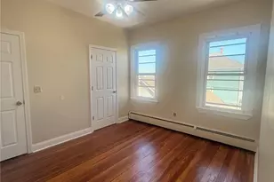 212 East St, Pawtucket, RI 02860 - Photo 6