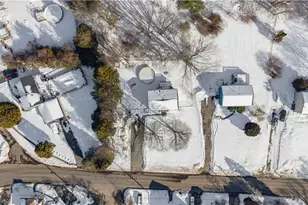 132 Palmer Ave, Warwick, RI 02889 - Photo 4