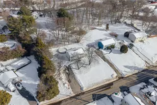 132 Palmer Ave, Warwick, RI 02889 - Photo 30