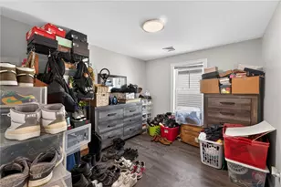 102 Ellery St, Providence, RI 02909 - Photo 10