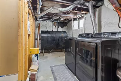 202 Phillips Street, Woonsocket, RI 02895 - Photo 22