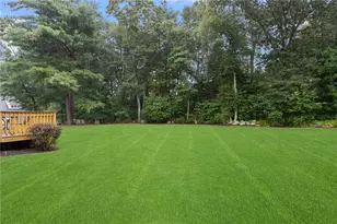 109 Fox Hollow Rd, North Kingstown, RI 02852 - Photo 4