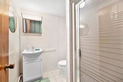 106 Wannamoisett Road, East Providence, RI 02914 - Photo 12