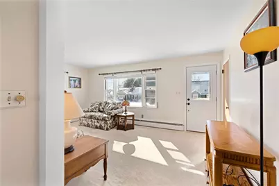 106 Wannamoisett Road, East Providence, RI 02914 - Photo 10