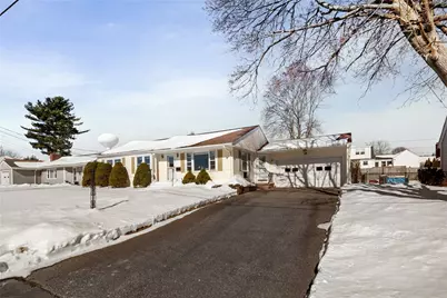 106 Wannamoisett Road, East Providence, RI 02914 - Photo 4