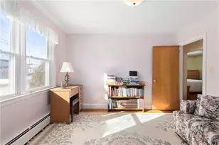 106 Wannamoisett Rd, East Providence, RI 02914 - Photo 28