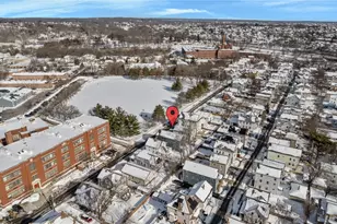 29 Stansbury St, Providence, RI 02908 - Photo 2