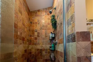 74 Pitman St, Providence, RI 02906 - Photo 12