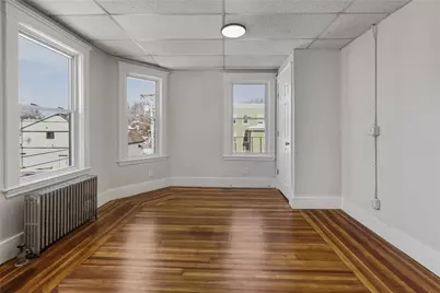 34 Heroux Avenue, Woonsocket, RI 02895 - Photo 32