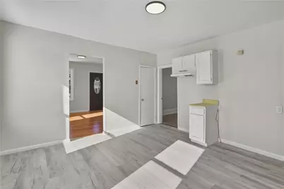 34 Heroux Avenue, Woonsocket, RI 02895 - Photo 8