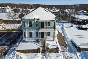 34 Heroux Ave, Woonsocket, RI 02895 - Photo 6