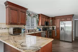 233 Sisson Rd, Coventry, RI 02816 - Photo 8