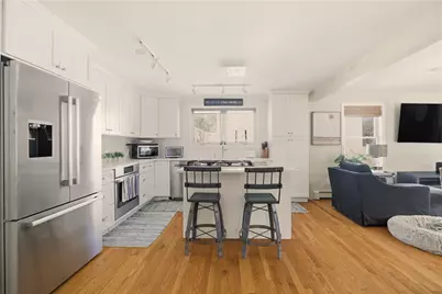 181 Center Avenue, Middletown, RI 02842 - Photo 32