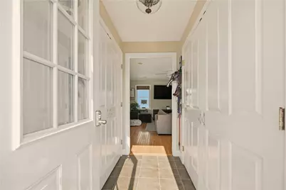 181 Center Avenue, Middletown, RI 02842 - Photo 20