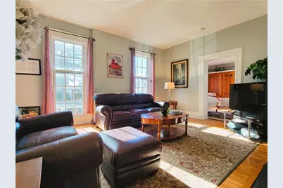 92 Pelham Street #1, Newport, RI 02840 - Photo 6