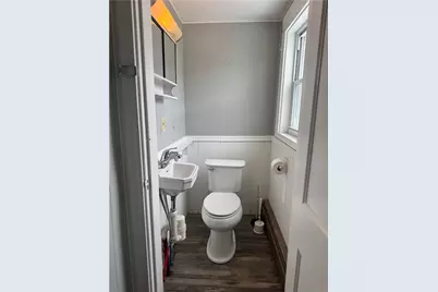 494 Warren Avenue, East Providence, RI 02914 - Photo 8