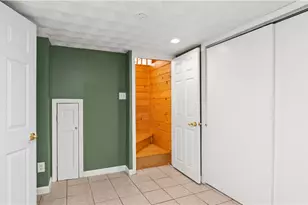 96 Moccasin Dr, Warwick, RI 02889 - Photo 28