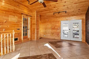 96 Moccasin Dr, Warwick, RI 02889 - Photo 6