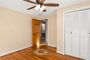 96 Moccasin Dr, Warwick, RI 02889 - Photo 20