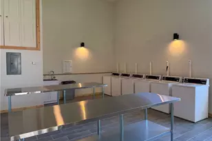 327 Pine St, Pawtucket, RI 02860 - Photo 14