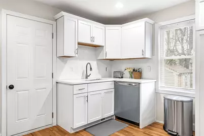 37 Warren Avenue, Warren, RI 02885 - Photo 4