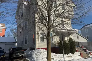 218 Hamilton St, Providence, RI 02907 - Photo 2