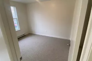 174 Daboll St, Providence, RI 02907 - Photo 8