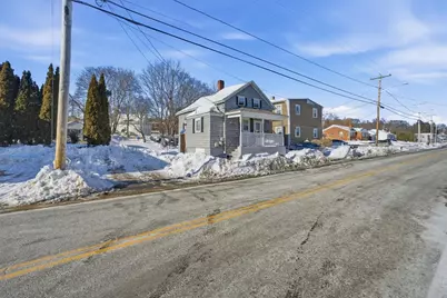 208 Simmonsville Avenue, Johnston, RI 02919 - Photo 2