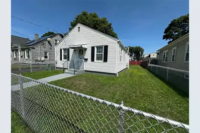39 Clinton Street, Pawtucket, RI 02861 - Photo 24