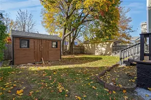 293 Webster Ave, Cranston, RI 02920 - Photo 24