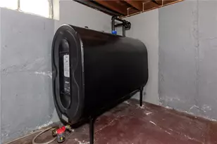 266 Vineyard Rd, Warwick, RI 02889 - Photo 26