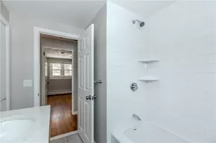 266 Vineyard Rd, Warwick, RI 02889 - Photo 14