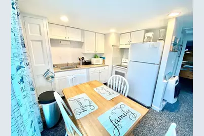 34 Ellery Avenue, Middletown, RI 02842 - Photo 8