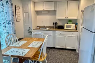 34 Ellery Ave, Middletown, RI 02842 - Photo 6