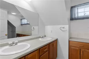 66 Christopher St, South Kingstown, RI 02879 - Photo 20